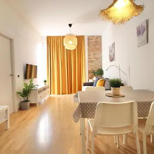https://tarragona-central-apartments-mediterranean-way.top-hotels-tarragona.com